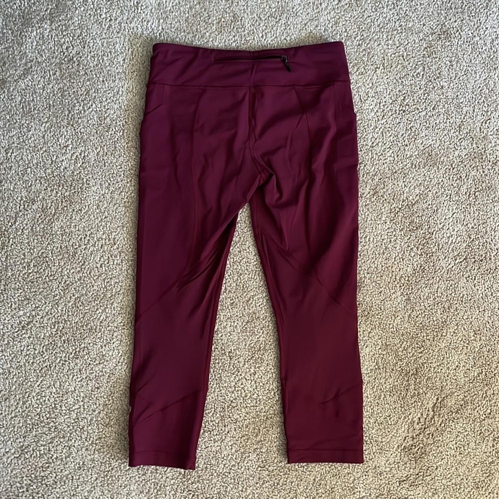 Lululemon Pace Rival Crop *22" In Ruby Wine - image 6